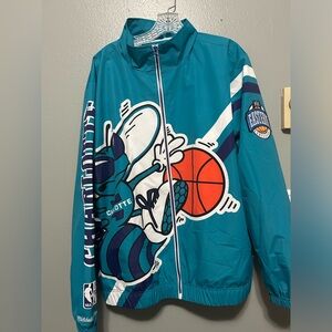 Charlotte Hornets Mitchell Ness windbreaker jacket